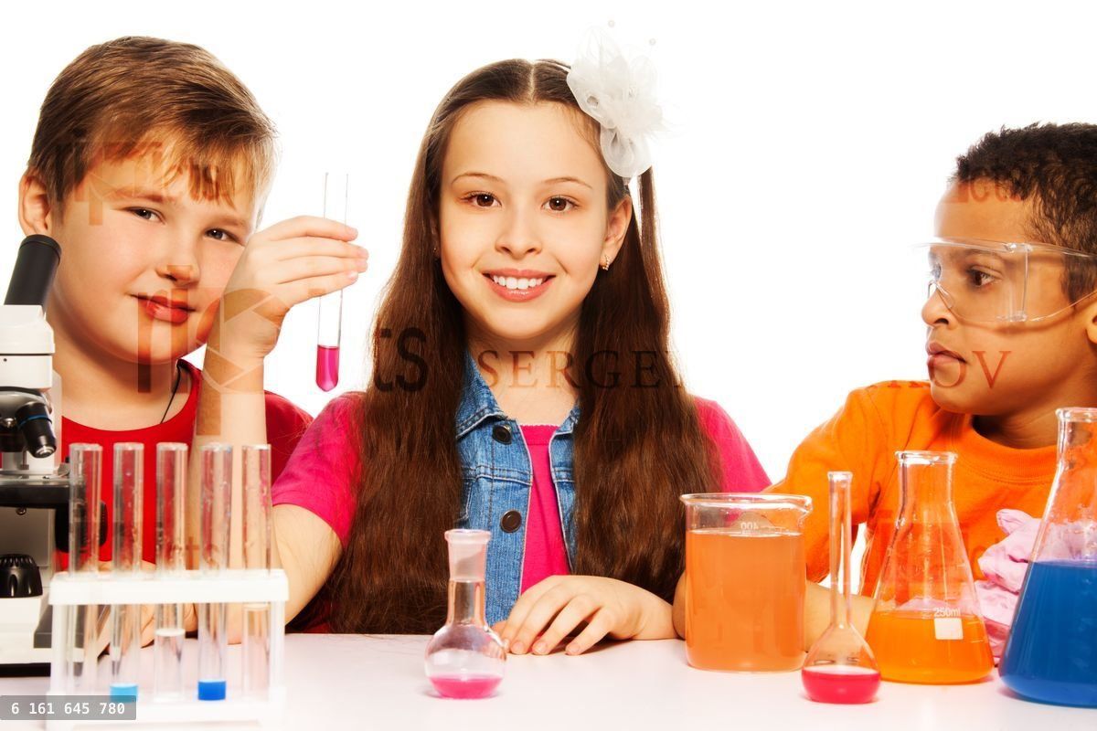 Chemistry class team