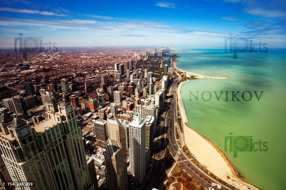 Chicago downtown and Concrete beach an Michigan