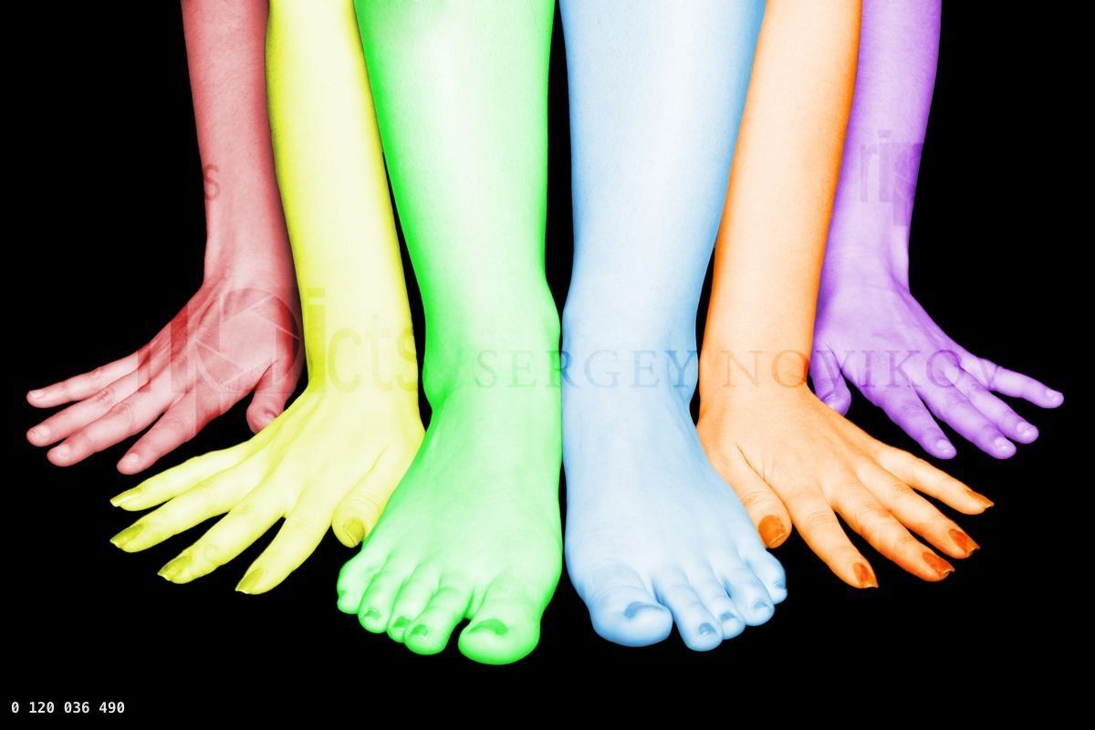 four hands and two legs