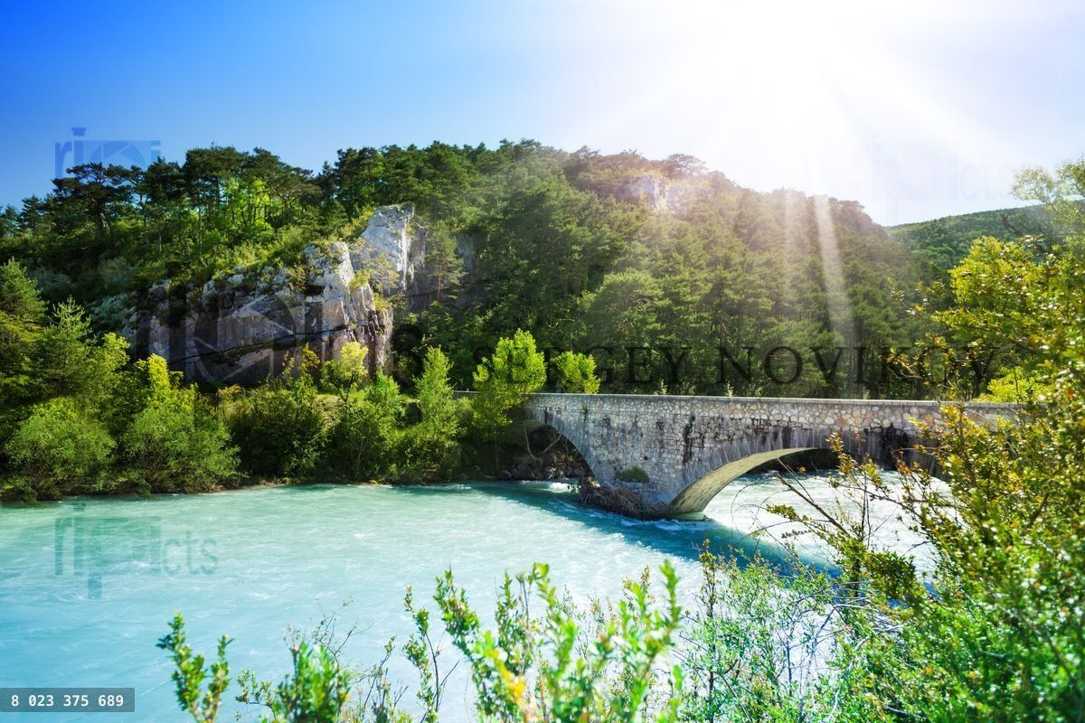 Bridge over le verdon