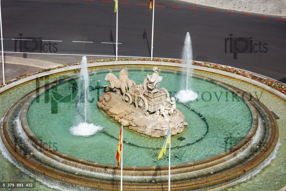 Fuente de Cibeles on the Squre in Madrid view from above,