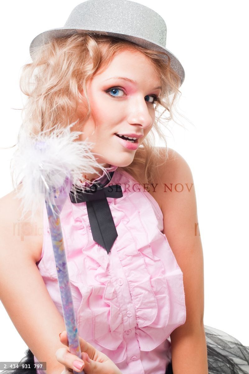 Pink blond fe med tryllestav