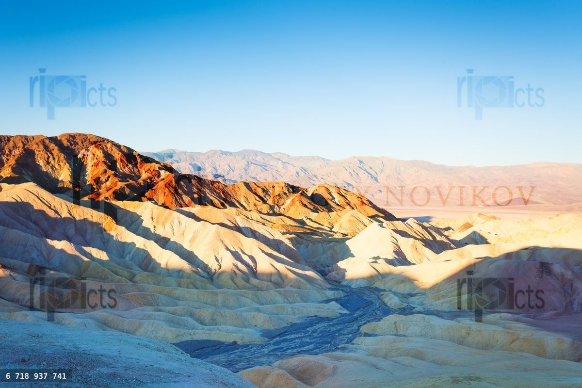 Zabriskie point pre sunset view
