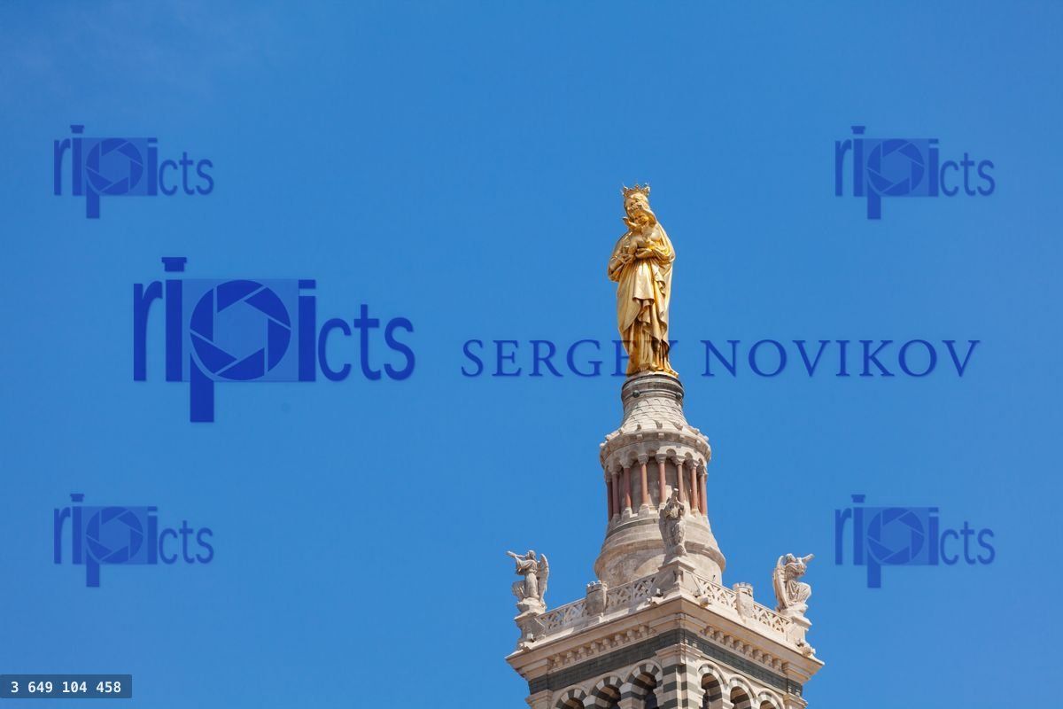 Gilded statue of Virgin with child in Marseille